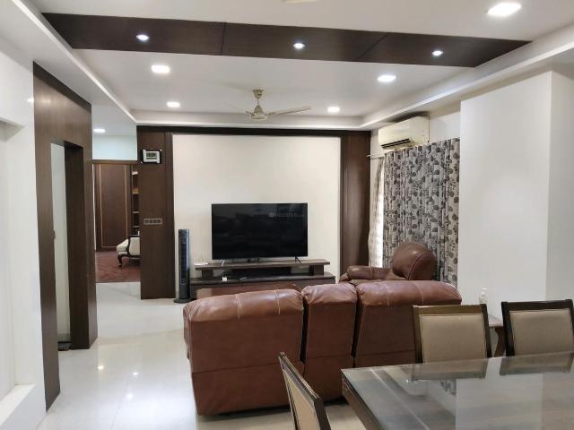 4 BHK Apartment in Shantigram for rent Ahmedabad. The reference number is 20099305