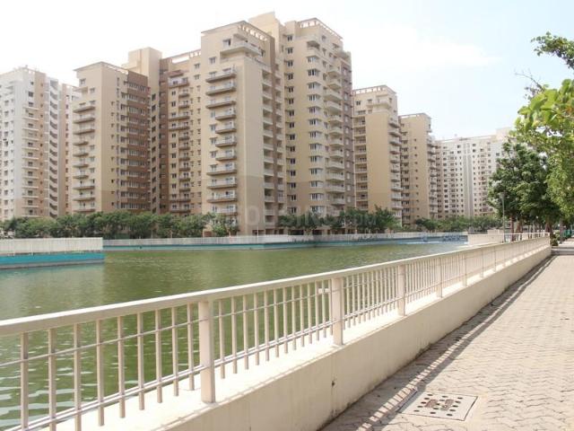 4 BHK Apartment in Shantigram for resale Ahmedabad. The reference number is 18363485