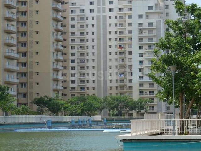 4 BHK Apartment in Shantigram for resale Ahmedabad. The reference number is 18699057