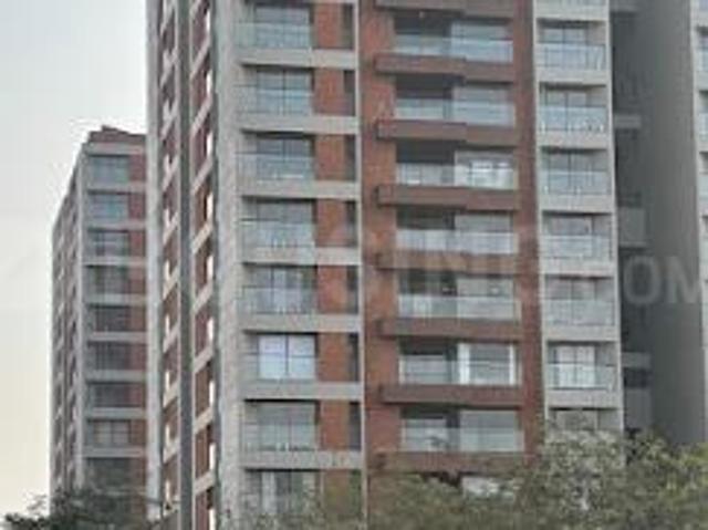 4 BHK Apartment in Shantigram for resale Ahmedabad. The reference number is 19820279