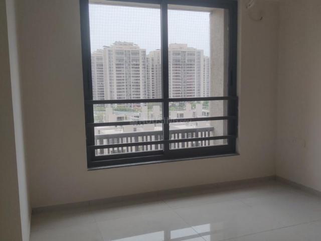 4 BHK Apartment in Shela for rent Ahmedabad. The reference number is 16322979
