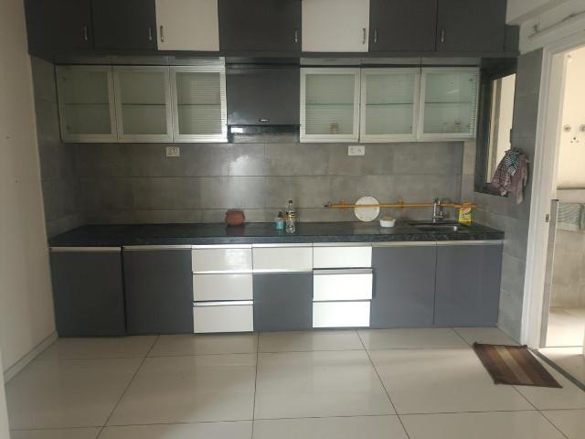 4 BHK Apartment in Shela for rent Ahmedabad. The reference number is 19158392