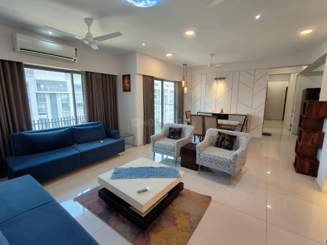 4 BHK Apartment in Shela for rent Ahmedabad. The reference number is 19756167