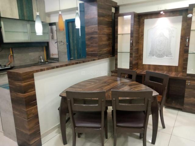 4 BHK Apartment in Shela for rent Ahmedabad. The reference number is 19977440