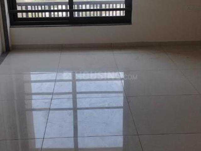 4 BHK Apartment in Shela for rent Ahmedabad. The reference number is 20086595
