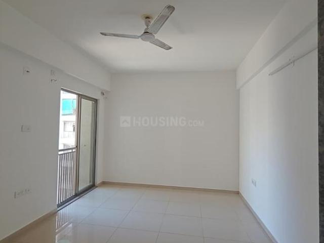 4 BHK Apartment in Shela for rent Ahmedabad. The reference number is 20158908