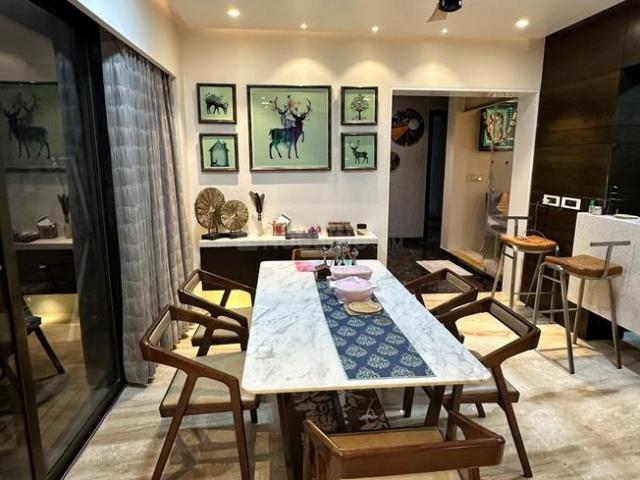 4 BHK Apartment in Shela for rent Ahmedabad. The reference number is 20152177