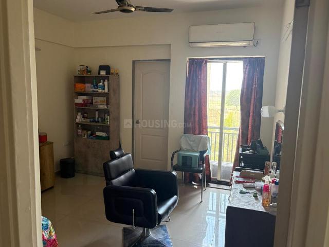 4 BHK Apartment in Shela for rent Ahmedabad. The reference number is 20613473