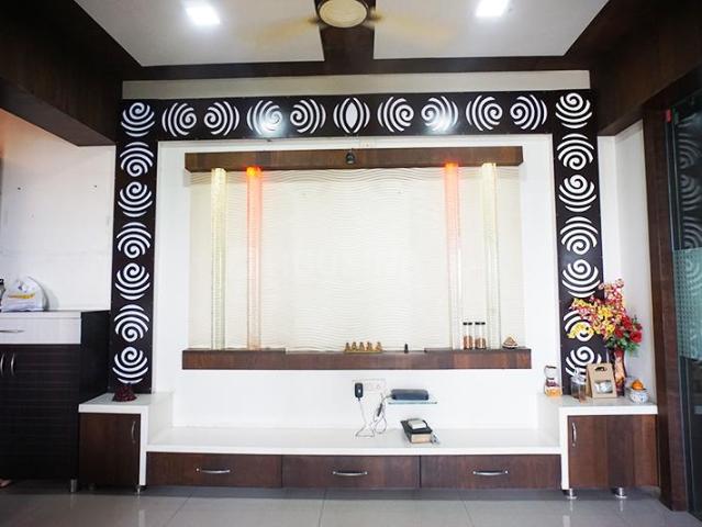 4 BHK Apartment in Shela for resale Ahmedabad. The reference number is 15498069