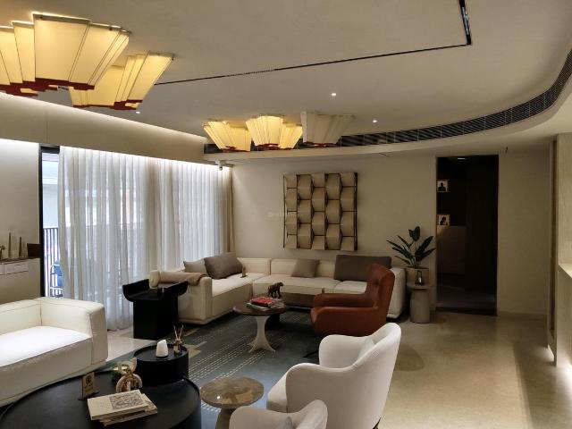 4 BHK Apartment in Shela for resale Ahmedabad. The reference number is 19967564