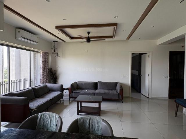 4 BHK Apartment in Shela for resale Ahmedabad. The reference number is 20542214