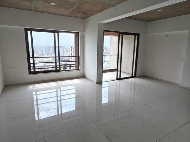 4 BHK Apartment in Shela for resale Ahmedabad. The reference number is 20564491