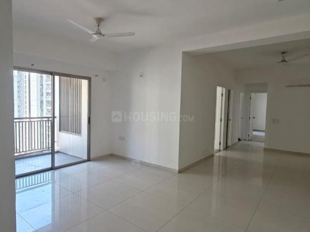 4 BHK Apartment in Shela for resale Ahmedabad. The reference number is 20743296