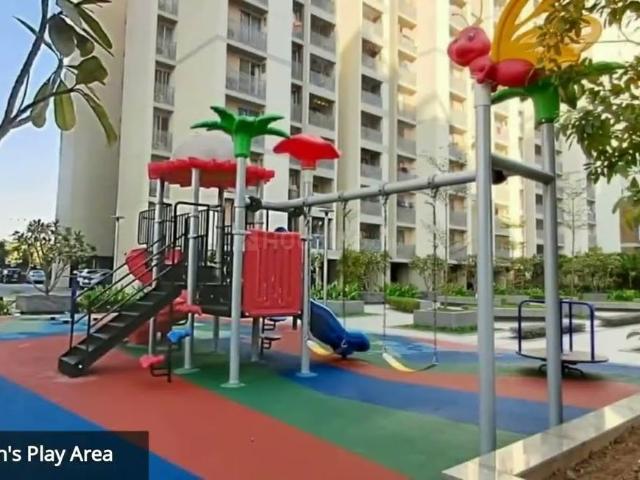 4 BHK Apartment in Shela for resale Ahmedabad. The reference number is 20743377