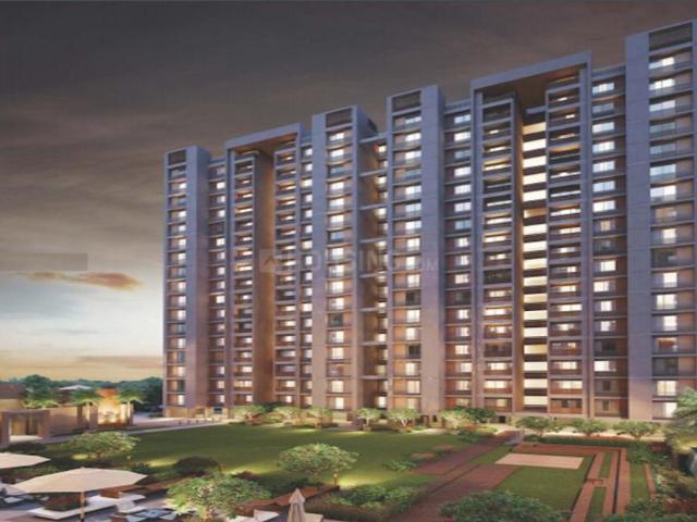 4 BHK Apartment in Shela for resale Ahmedabad. The reference number is 20178097