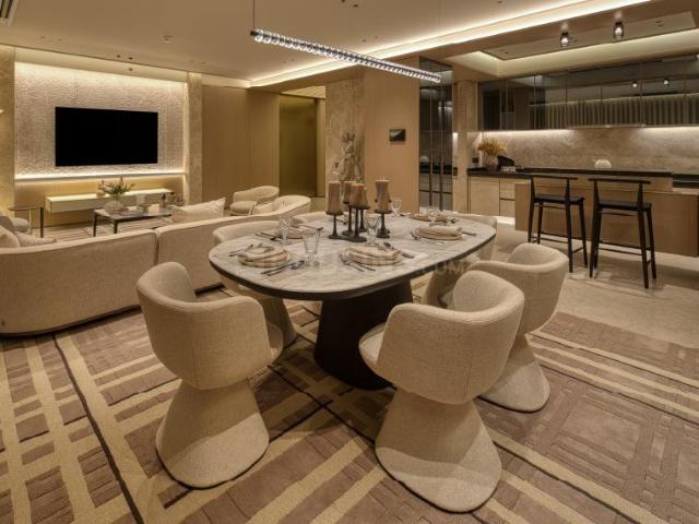 4 BHK Apartment in Shela for resale Ahmedabad. The reference number is 20273862