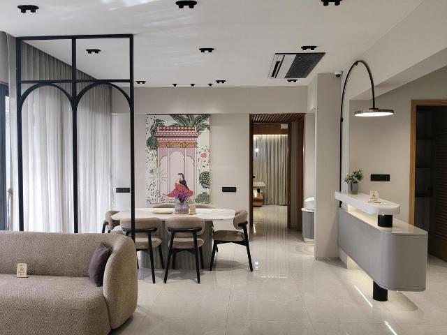 4 BHK Apartment in Shilaj for rent Ahmedabad. The reference number is 18294578