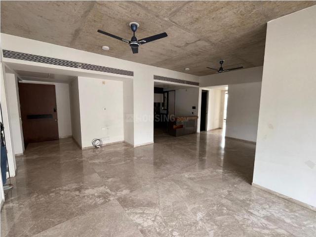 4 BHK Apartment in Shilaj for rent Ahmedabad. The reference number is 19699026