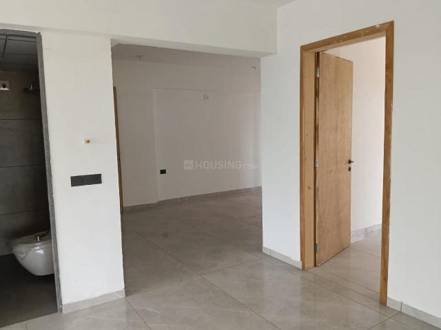 4 BHK Apartment in Shilaj for rent Ahmedabad. The reference number is 20572706