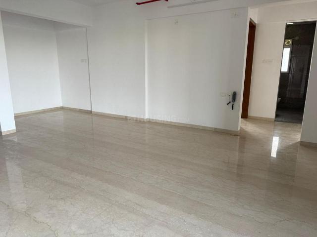 4 BHK Apartment in Shivaji Nagar for resale Pune. The reference number is 19103269