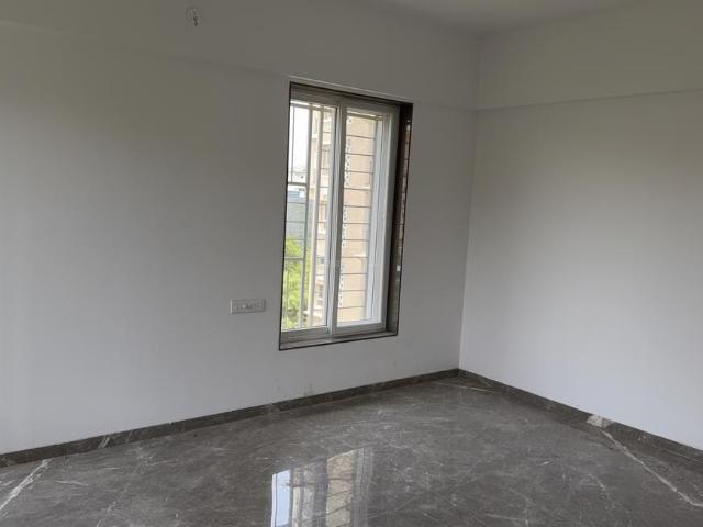 4 BHK Apartment in Shivaji Nagar for resale Pune. The reference number is 20372005