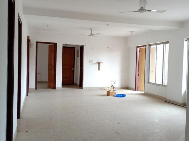4 BHK Apartment in Six Mile for rent Guwahati. The reference number is 8878699