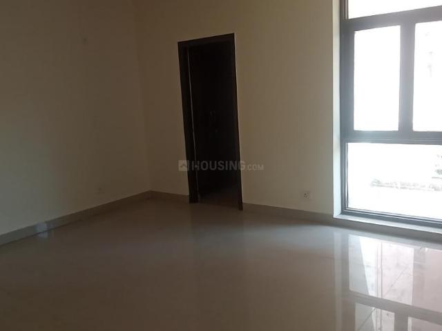 4 BHK Apartment in Sigma IV for rent Greater Noida. The reference number is 19808233