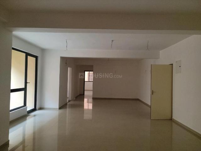 4 BHK Apartment in Sikharpur for resale Kolkata. The reference number is 8520861