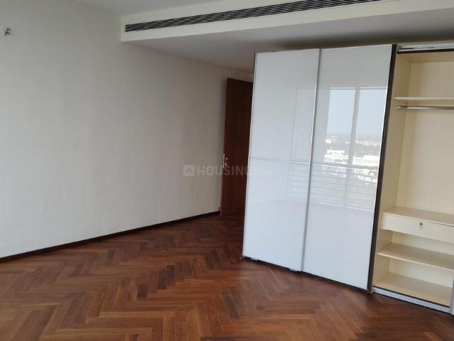 4 BHK Apartment in Singasandra for rent Bengaluru. The reference number is 19463387
