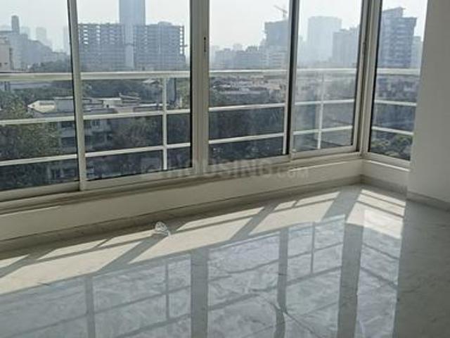 4 BHK Apartment in Sion for rent Mumbai. The reference number is 19433353