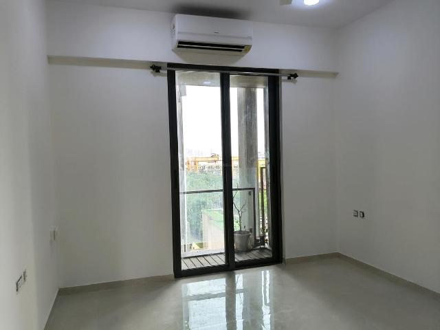 4 BHK Apartment in Sion for resale Mumbai. The reference number is 18580474