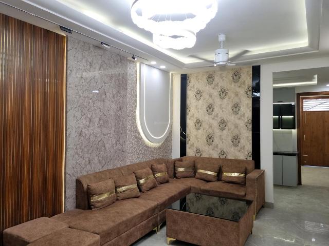 4 BHK Apartment in Suraj Vihar for resale New Delhi. The reference number is 20336288