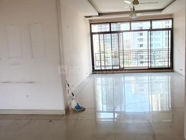 4 BHK Apartment in Surajpur Site 4 for rent Greater Noida. The reference number is 17217097