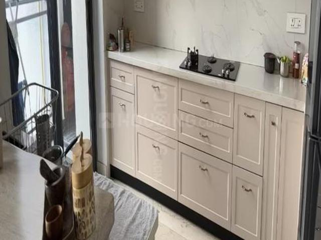 4 BHK Apartment in Sushant Lok Phase 1 for resale Gurgaon. The reference number is 19339428