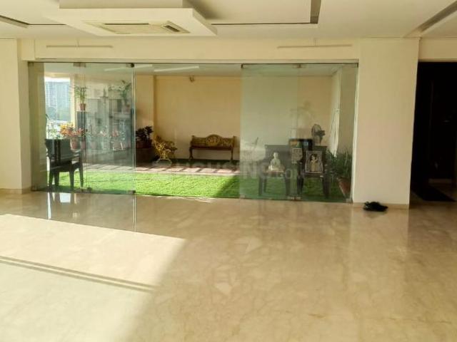 4 BHK Apartment in Powai for rent Mumbai. The reference number is 19973742
