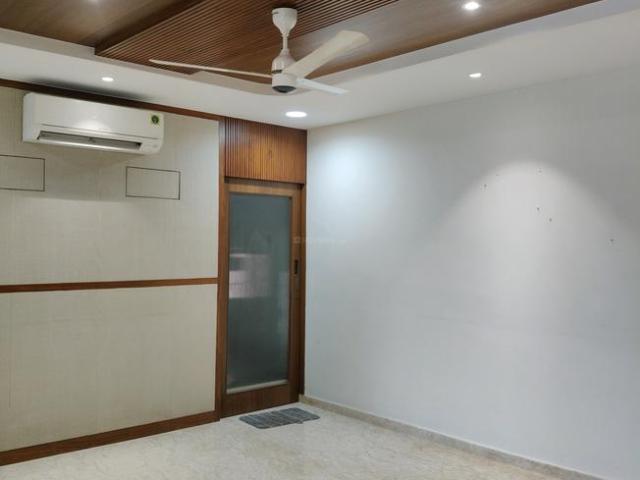 4 BHK Apartment in Powai for resale Mumbai. The reference number is 20451803