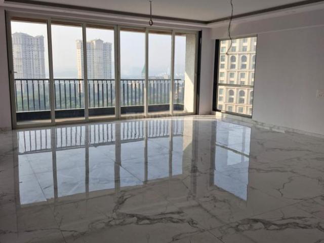4 BHK Apartment in Powai for resale Mumbai. The reference number is 20590527