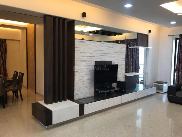 4 BHK Apartment in Powai for resale Mumbai. The reference number is 20017067