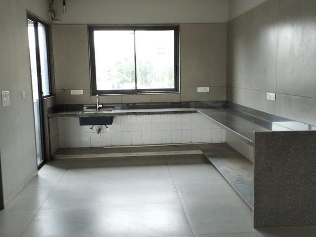 4 BHK Apartment in Pal Gam for resale Surat. The reference number is 16090923