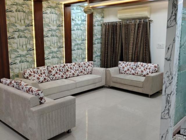 4 BHK Apartment in Palasia for resale Indore. The reference number is 20909675