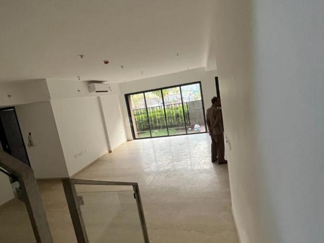 4 BHK Apartment in Palava Phase 2, Beyond Thane for resale Thane. The reference number is 16255804