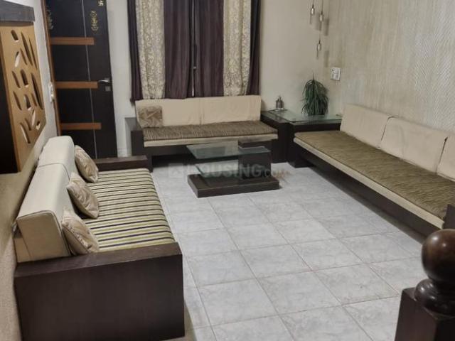 4 BHK Apartment in Paldi for rent Ahmedabad. The reference number is 20591529