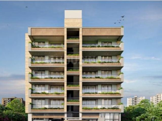 4 BHK Apartment in Paldi for resale Ahmedabad. The reference number is 17398560