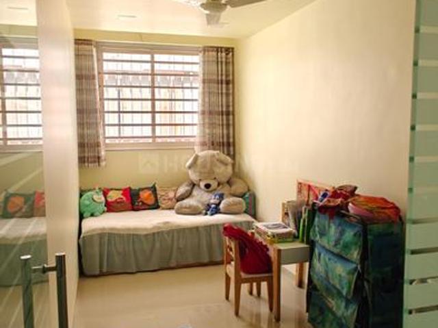 4 BHK Apartment in Paldi for resale Ahmedabad. The reference number is 20427062