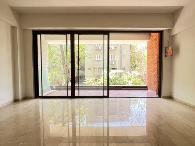 4 BHK Apartment in Paldi for resale Ahmedabad. The reference number is 20085249
