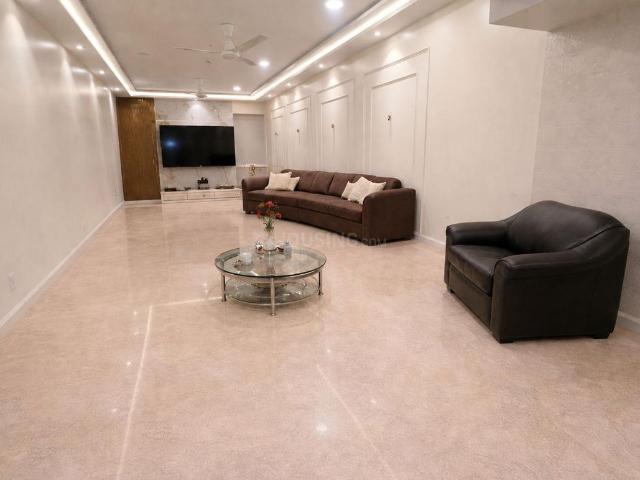 4 BHK Apartment in Pali Hill for rent Mumbai. The reference number is 20511644