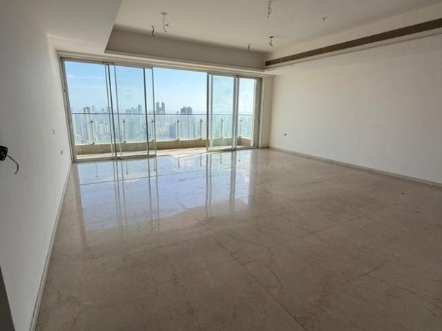 4 BHK Apartment in Parel for resale Mumbai. The reference number is 20520879