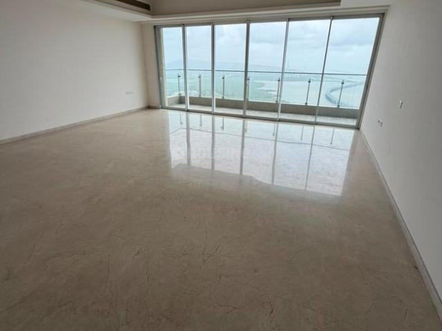 4 BHK Apartment in Parel for resale Mumbai. The reference number is 20674351
