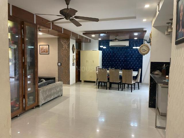 4 BHK Apartment in Peer Muchalla for resale Zirakpur. The reference number is 16026013