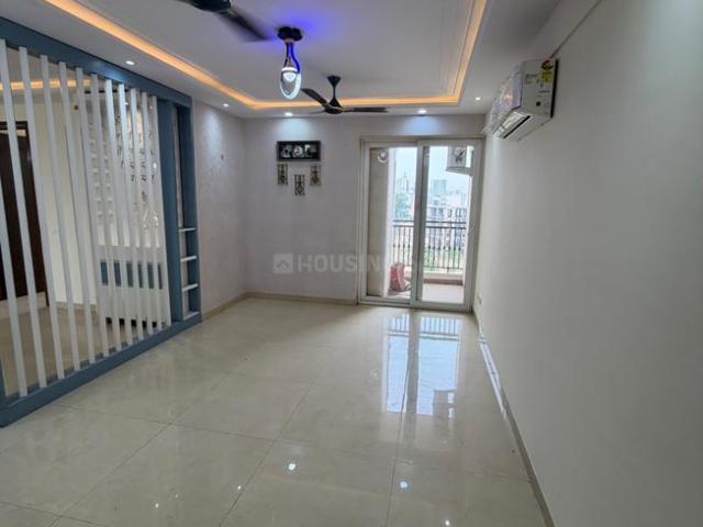 4 BHK Apartment in PR7 Airport Road for resale Zirakpur. The reference number is 20615618